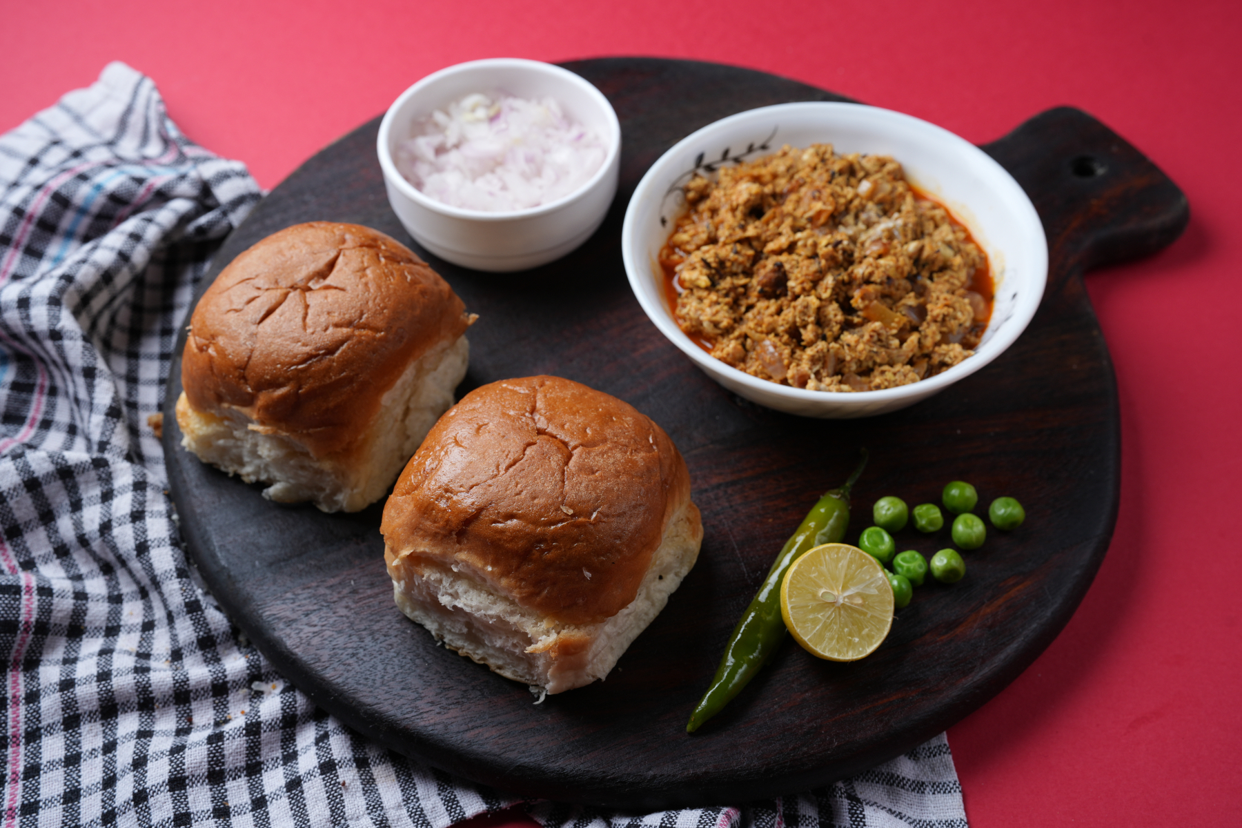Paneer Bhurji Pav — Mumbai Local Kottayam